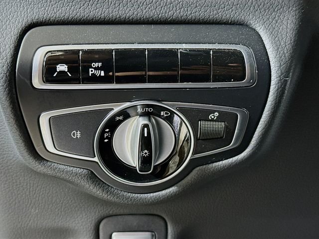 Used 2021 Silver Mercedes-Benz G 550 image 10