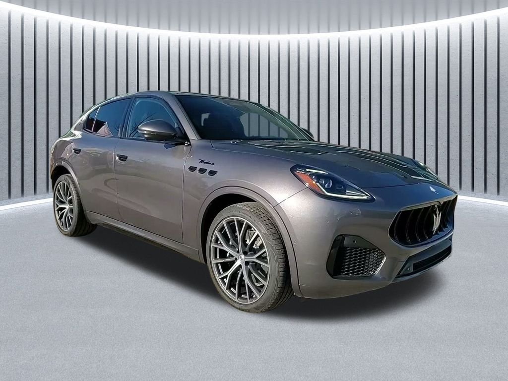 2026 Maserati Grecale Modena V6's photo