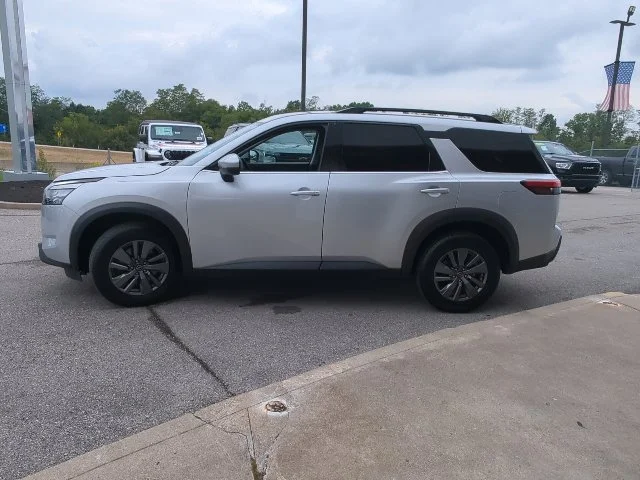 Used 2025 Silver Nissan SV image 28