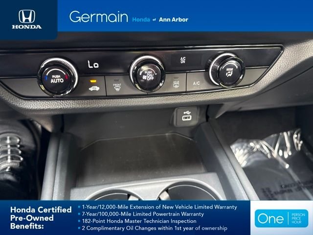 Certified Used 2025 Crystal Black Pearl Honda LX image 28