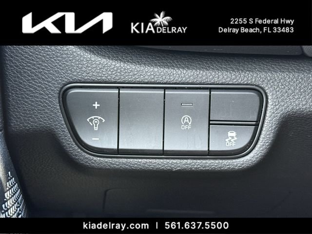 Certified Used 2025 White Kia LX image 24