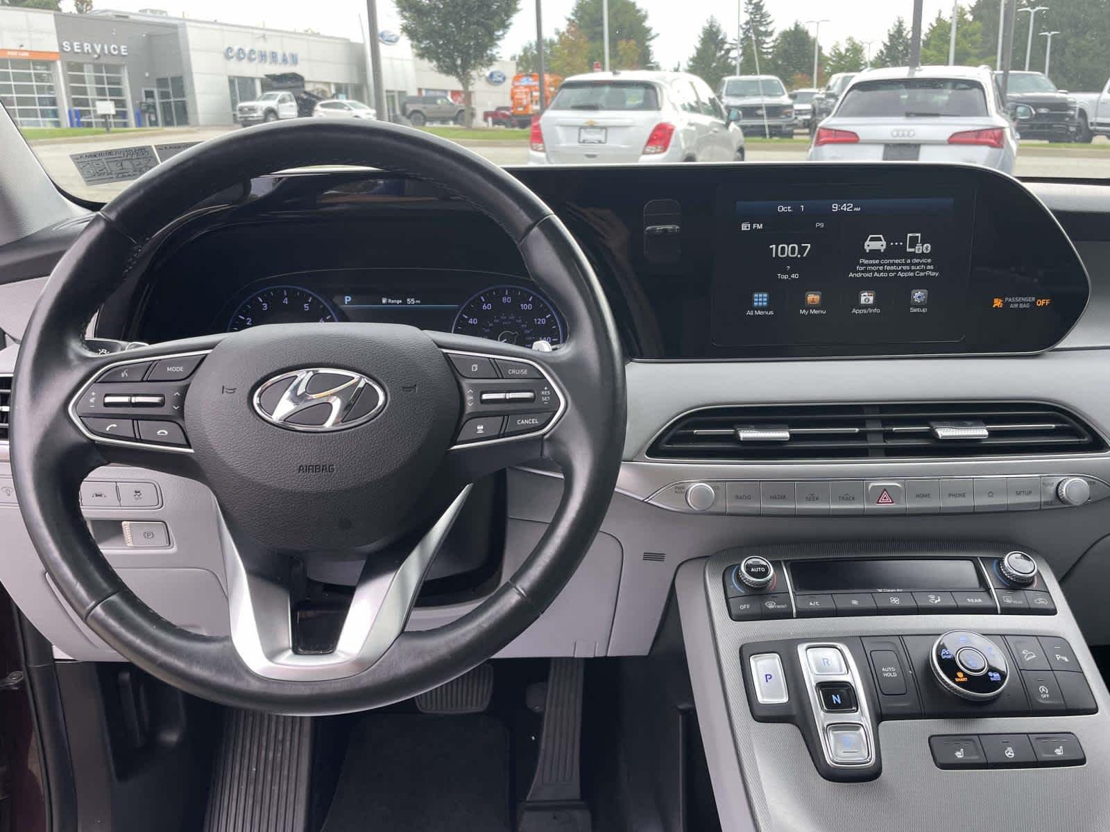 Used 2020 Sierra Burgundy Hyundai SEL image 2