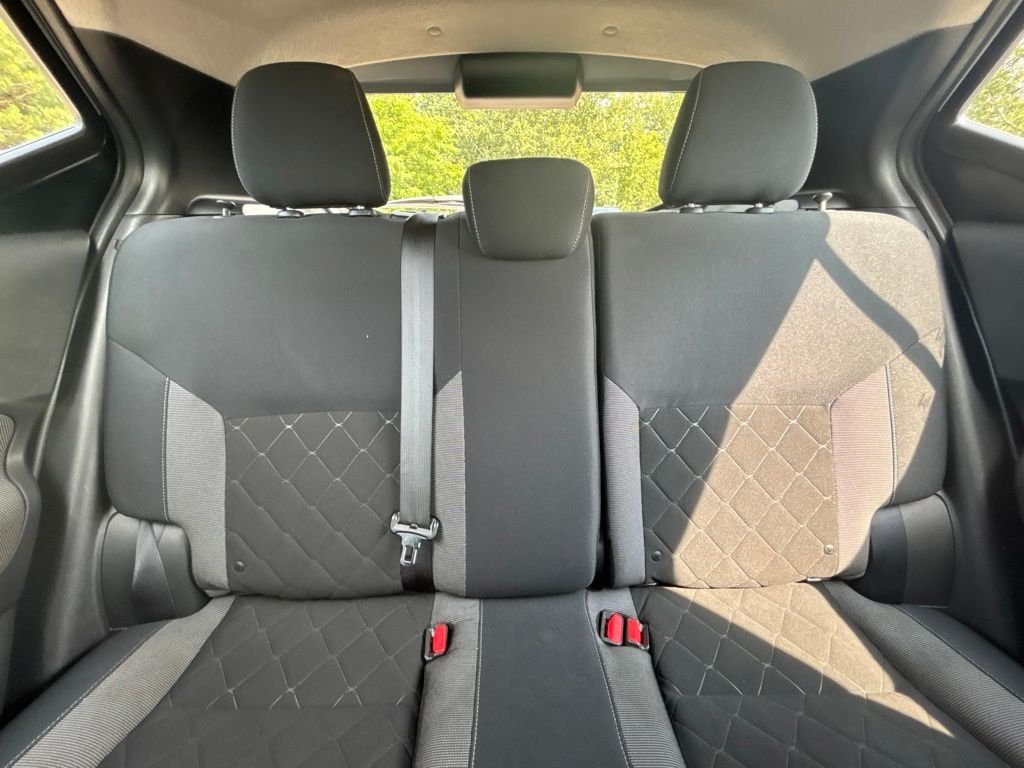 Used 2018 Silver Nissan S image 29