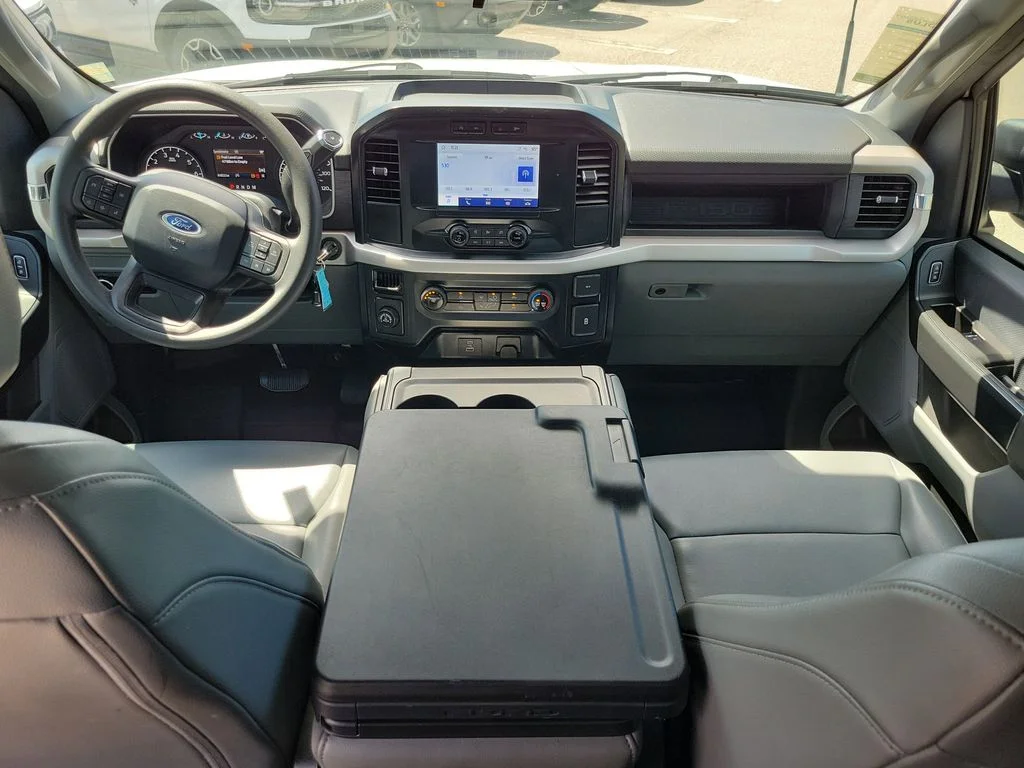 Used 2023 Oxford White Ford XL image 10
