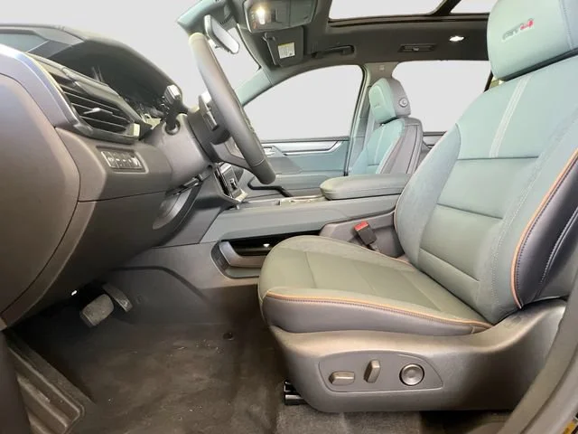2026 GMC Acadia AT4 - Photo 15