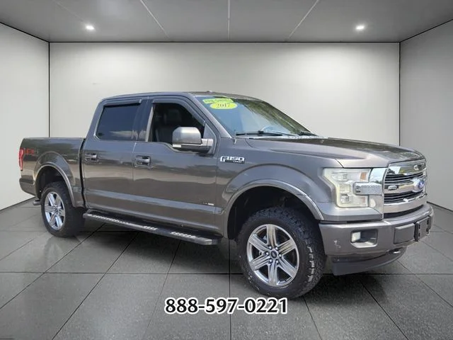 Used 2017 Gray Ford Lariat image 7
