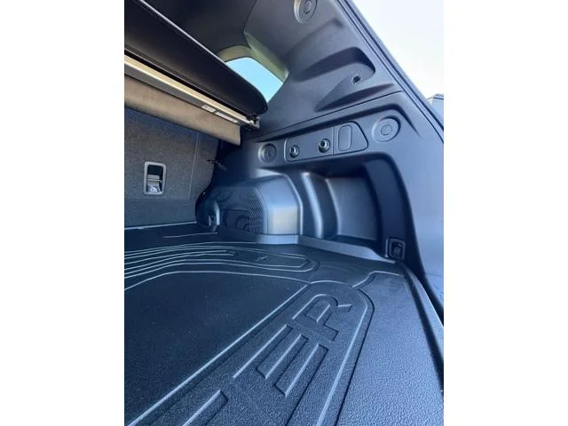 2026 Subaru Forester Premium - Photo 12