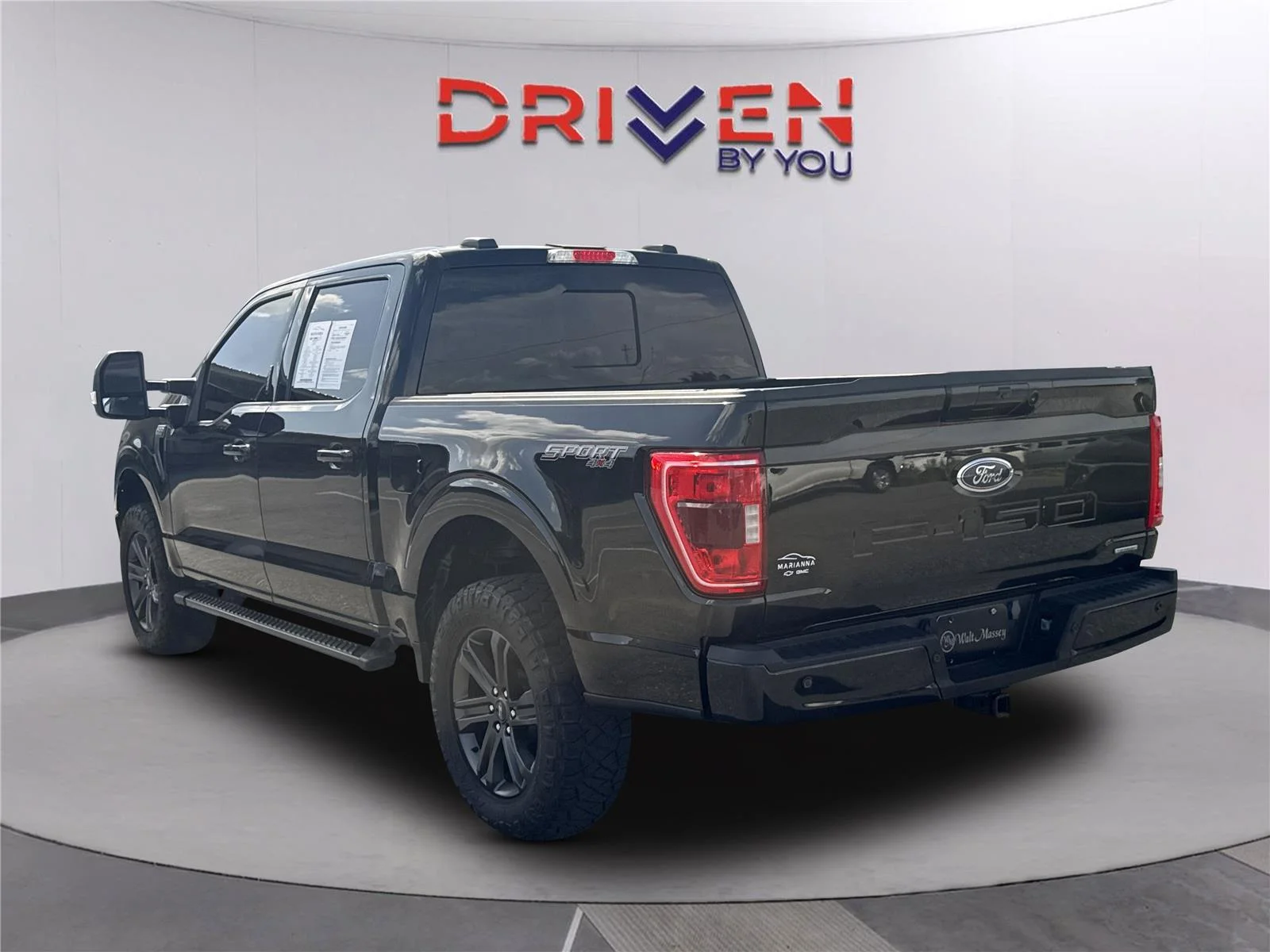 Used 2023 Agate Black Ford XLT image 6