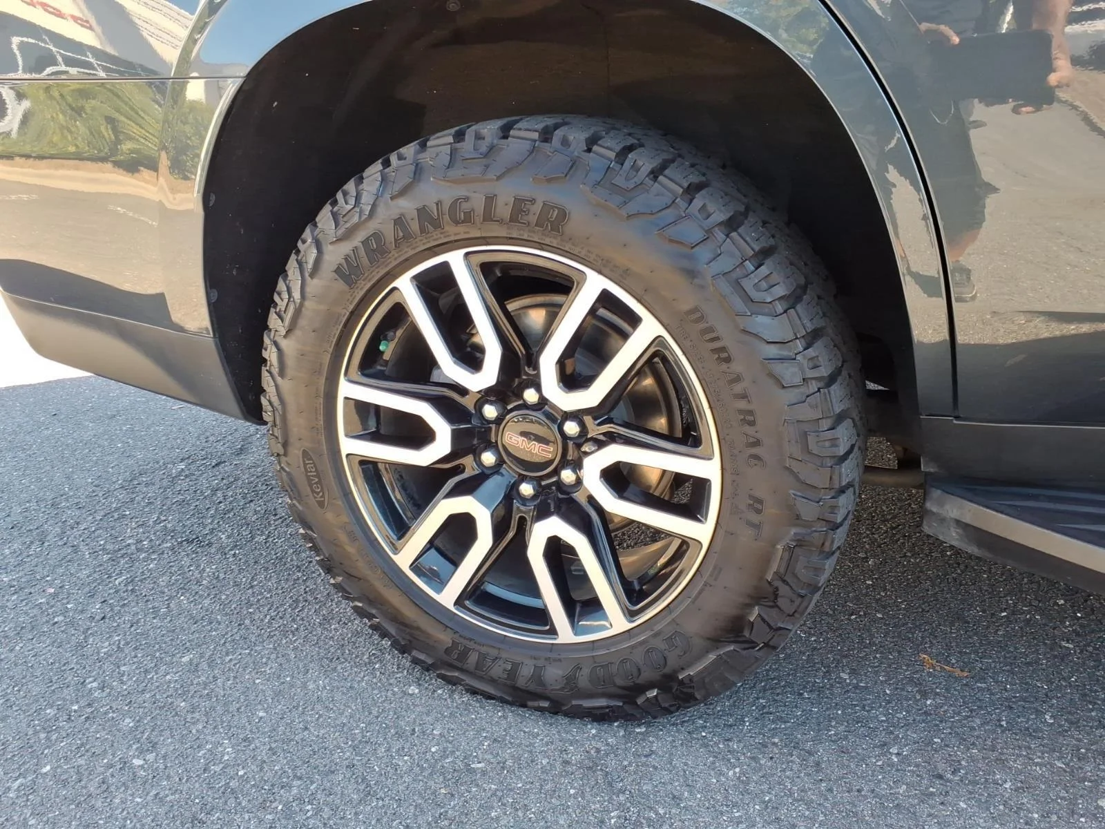 Used 2021 Dark Sky Metallic GMC AT4 image 11