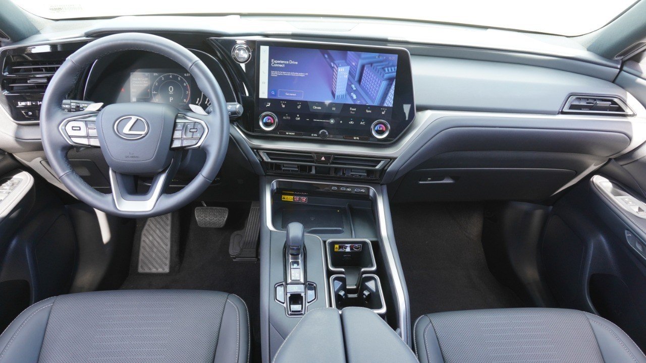Certified Used 2024 White Lexus TX 350 image 28