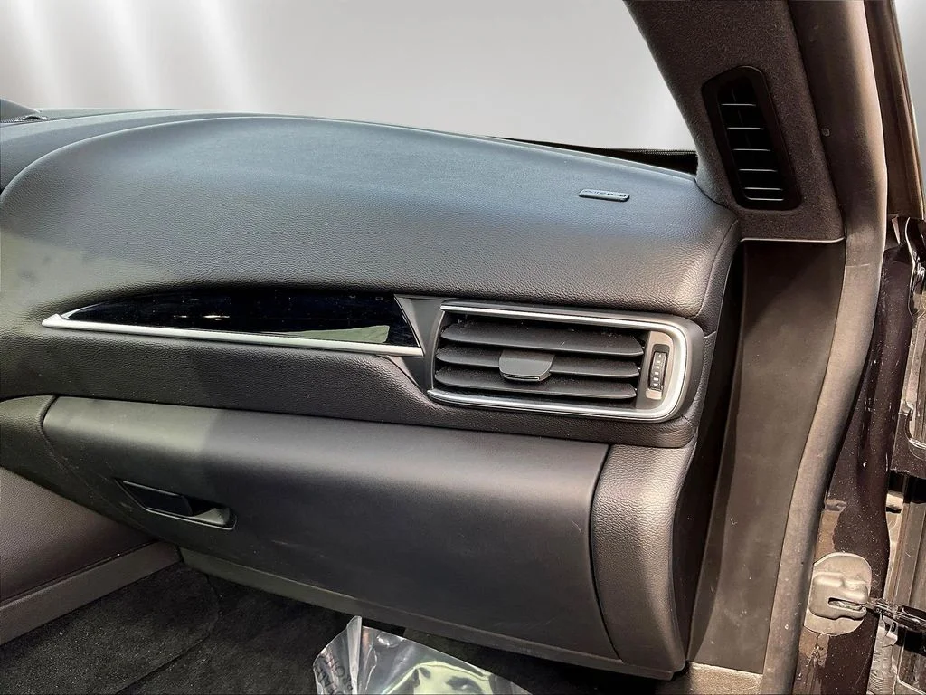 Used 2022 Black Maserati GT image 25