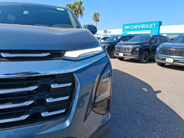 New 2027 Lakeshore Blue Metallic Chevrolet LT image 3