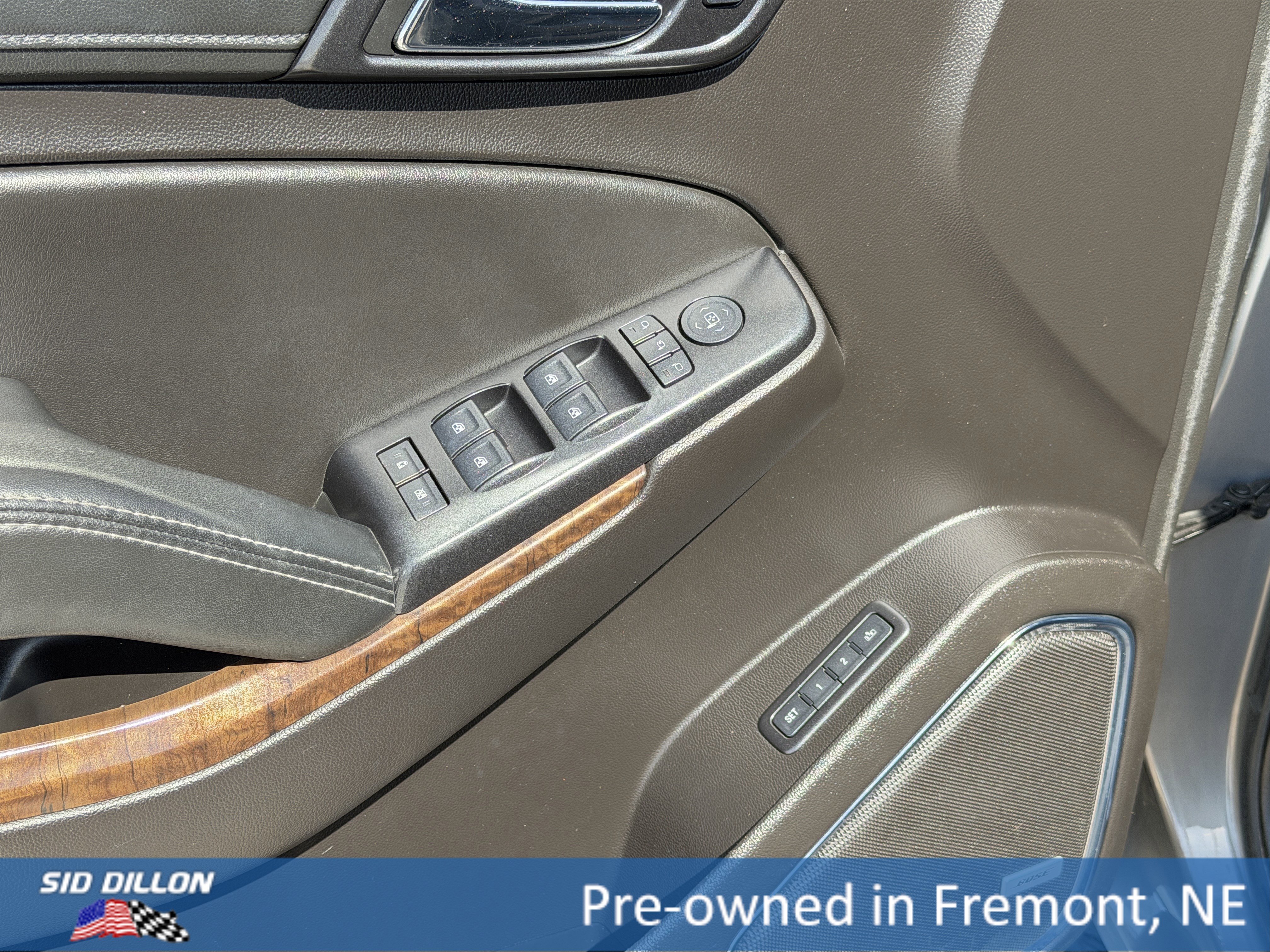 Used 2017 Pepperdust Metallic Chevrolet LT image 15