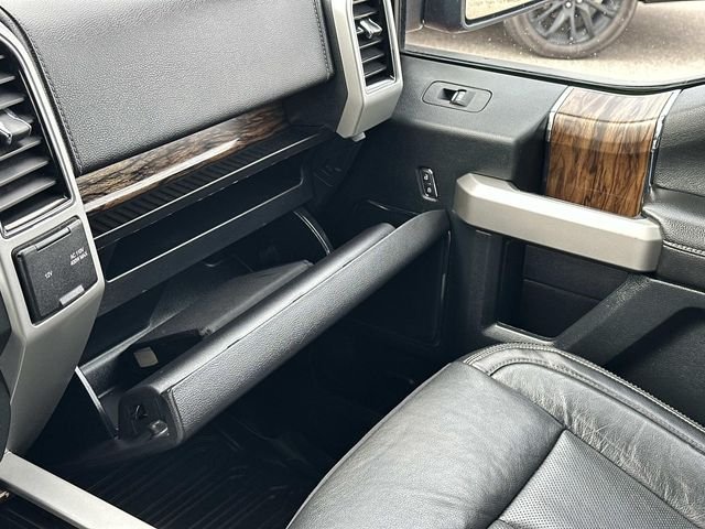 Used 2019 Red Ford Lariat image 31
