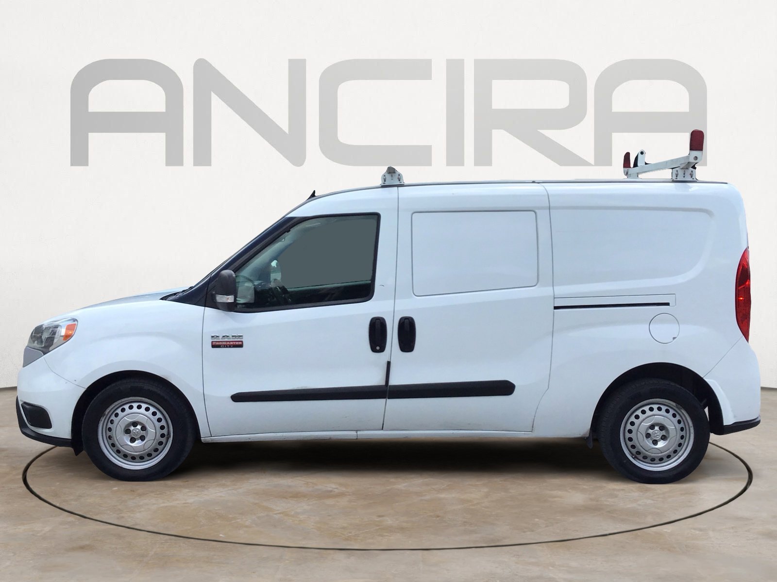 Used 2022 Bright White Ram Tradesman image 9