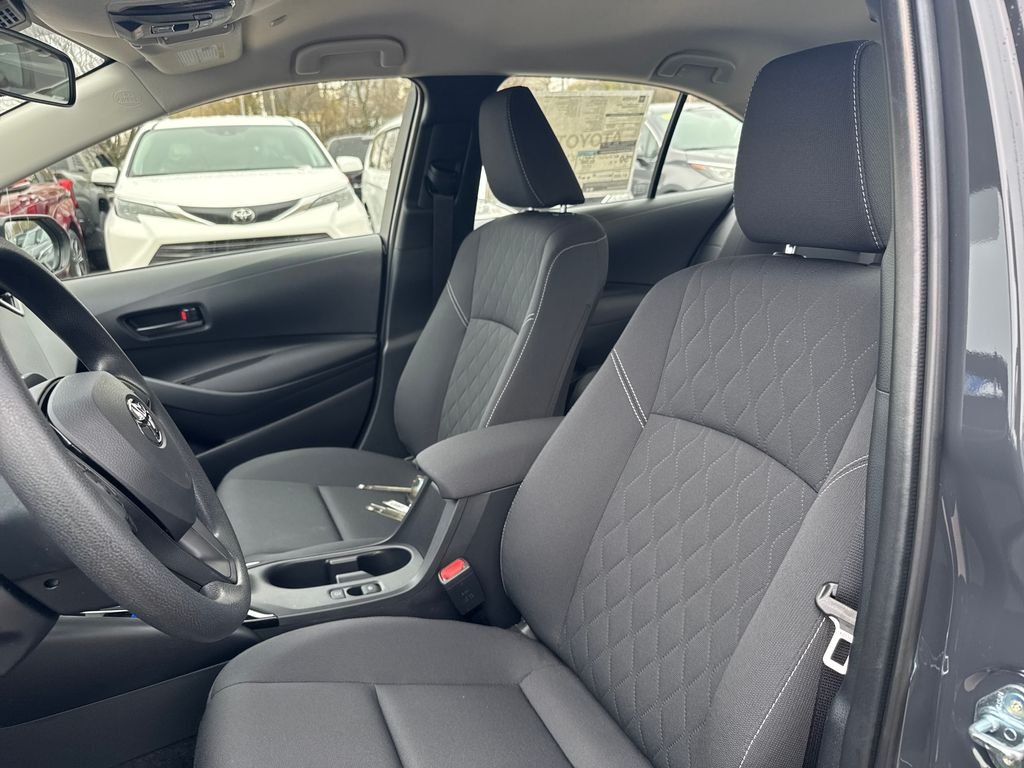 2026 Toyota Corolla LE - Photo 17