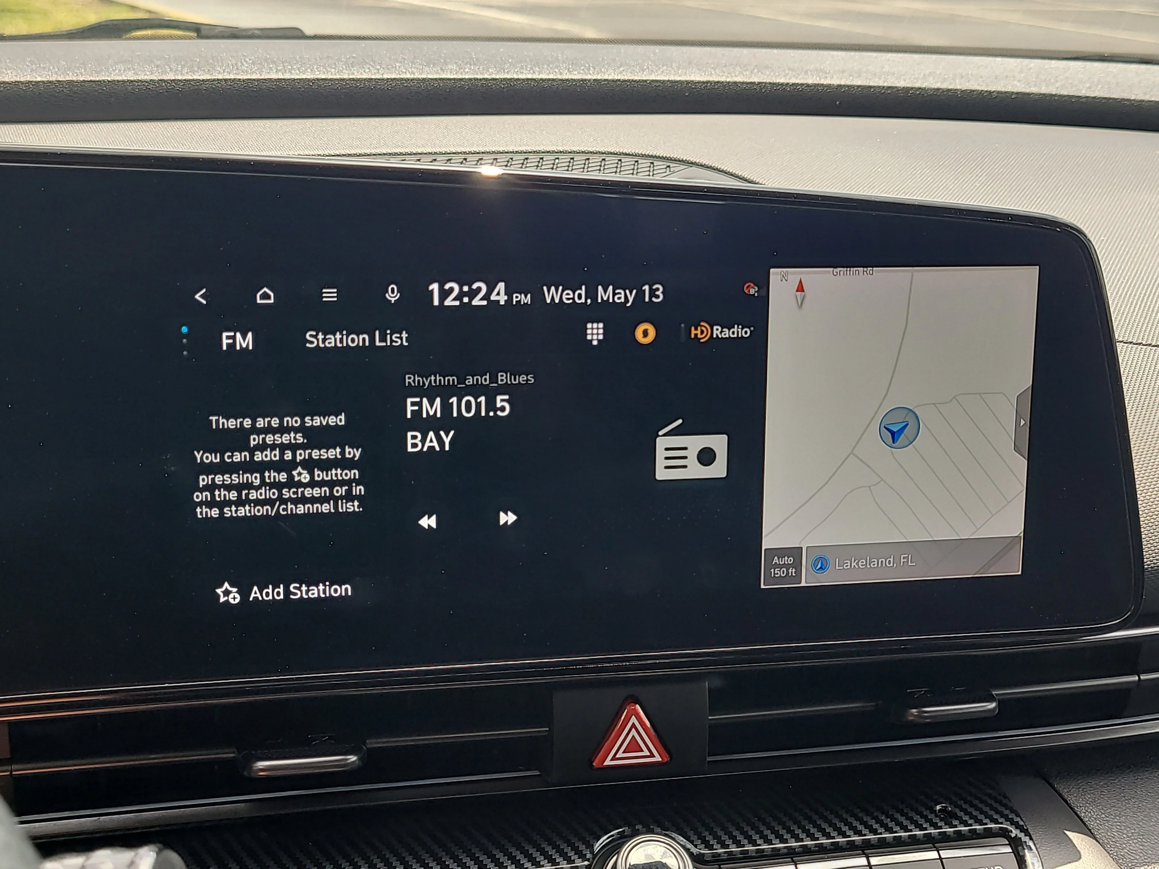 Used 2023 Cyber Gray Hyundai Base image 21