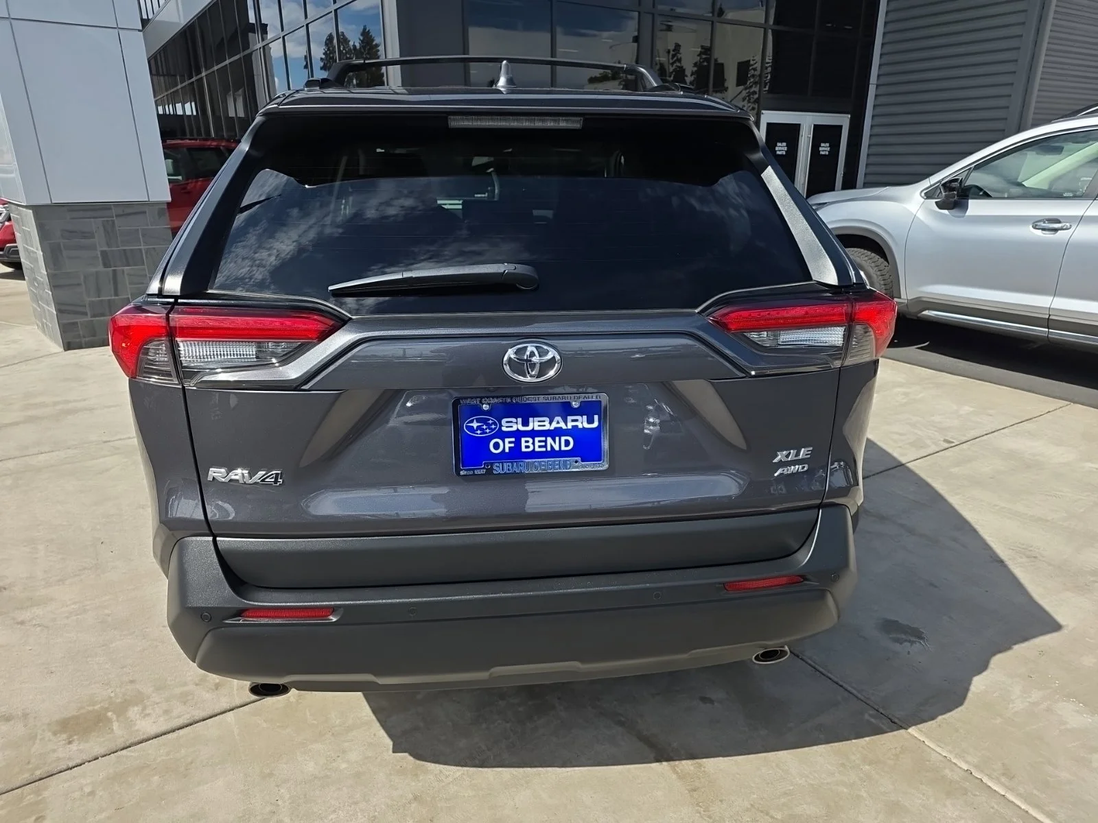 Used 2023 Magnetic Gray Metallic Toyota XLE Premium image 6