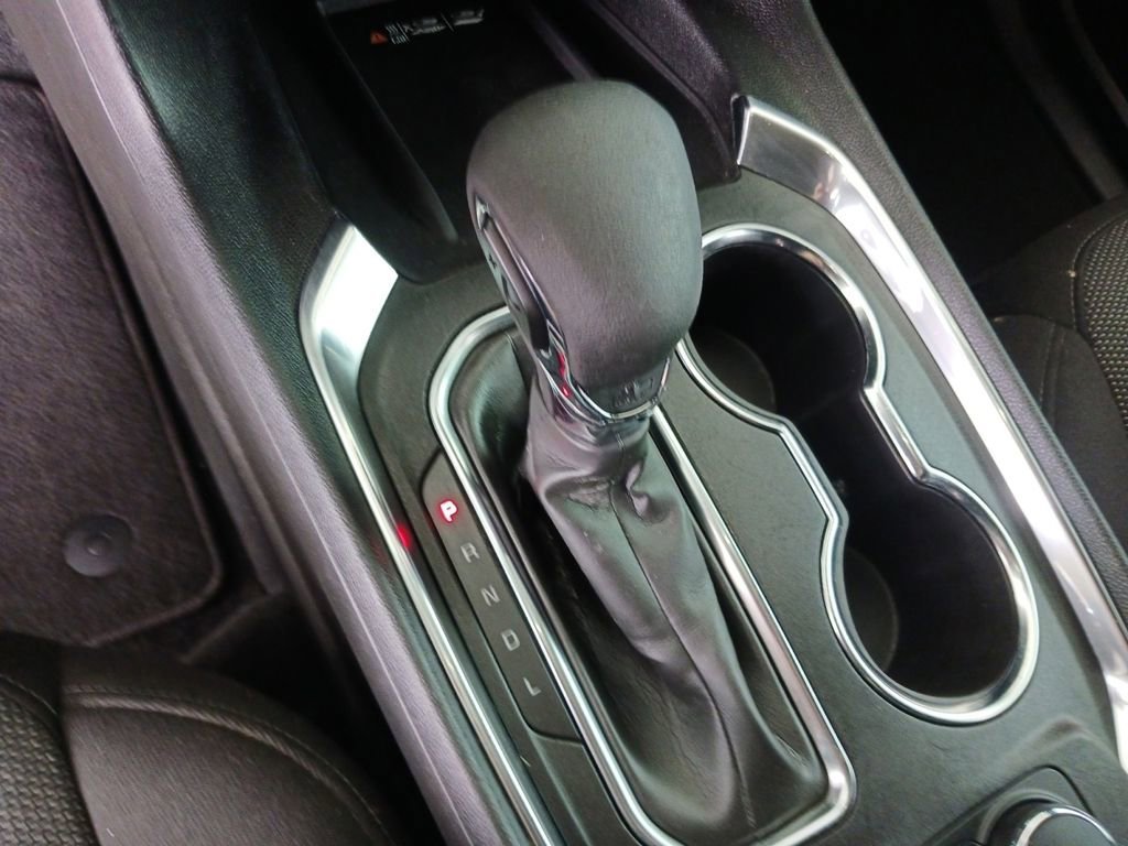 Used 2023 Sterling Gray Metallic Chevrolet LT Cloth image 25