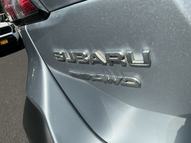 Used 2021 Silver Subaru 2.5i image 30