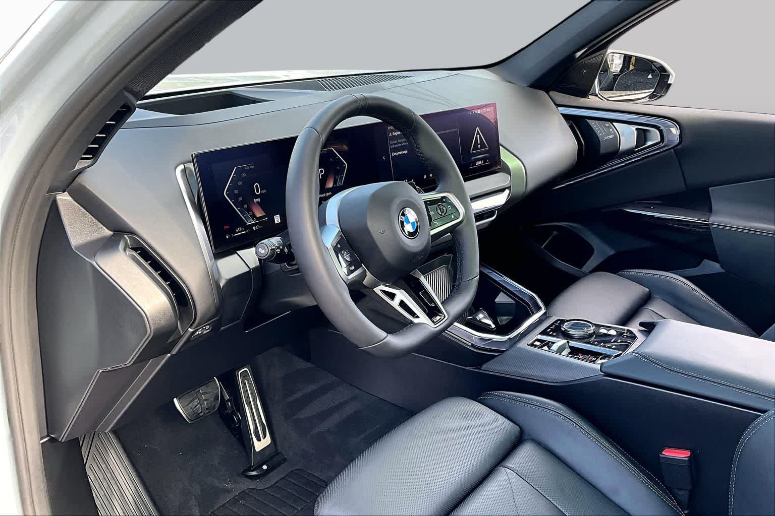 2026 BMW X3 30 - Photo 16