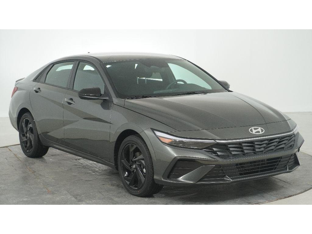 2026 Hyundai Elantra Hybrid