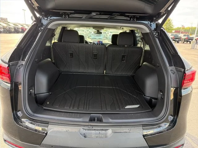 New 2026 Black Chevrolet 2LT image 25
