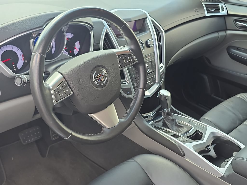 Used 2011 RADIANT SILVER METALLIC Cadillac Base image 17