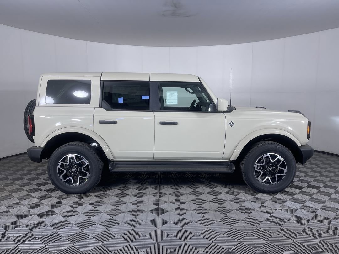 New 2026 Desert Sand Ford Outer Banks image 10
