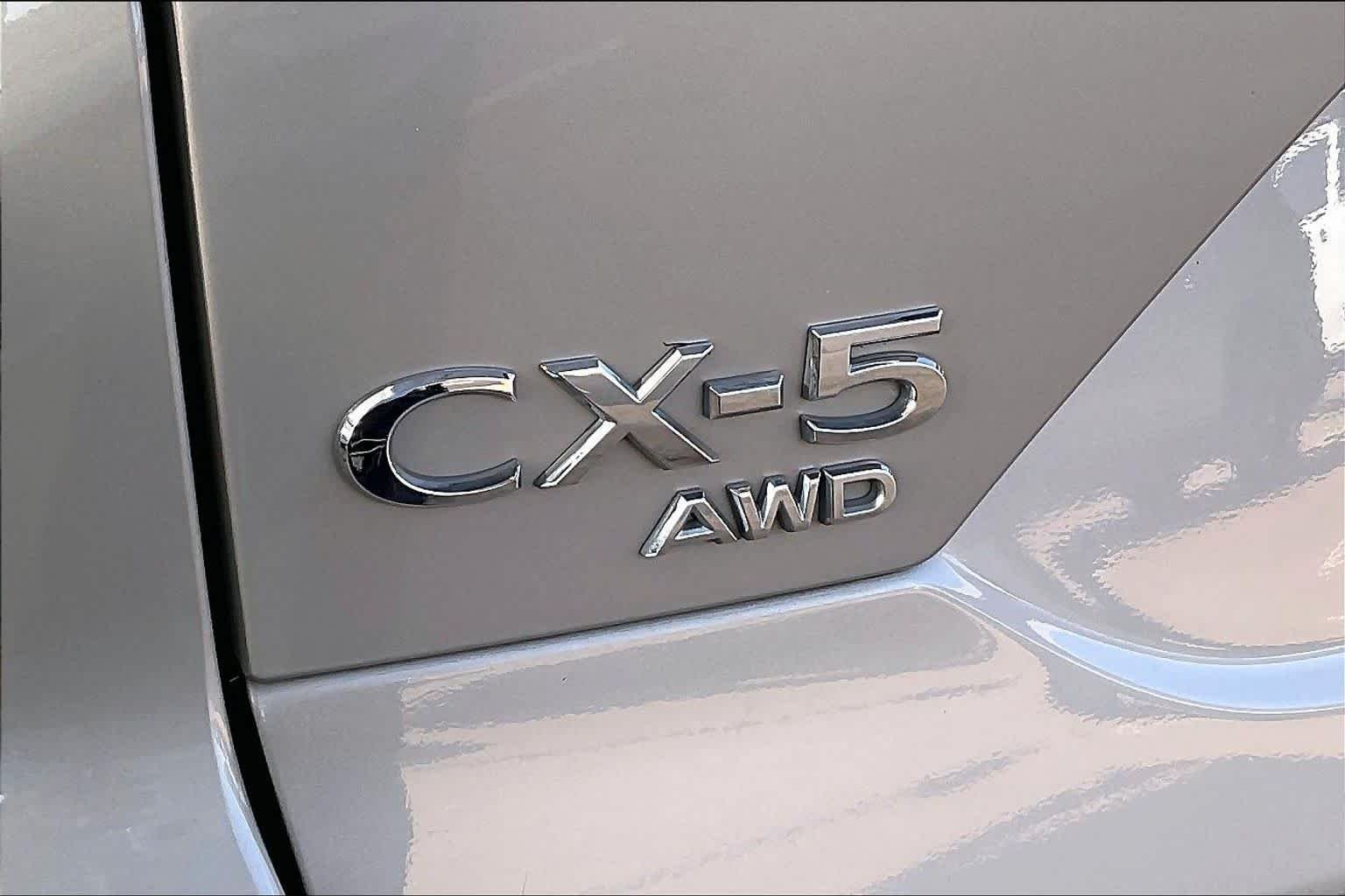 Used 2025 Platinum Quartz Metallic Mazda 2.5 S Select Package image 9