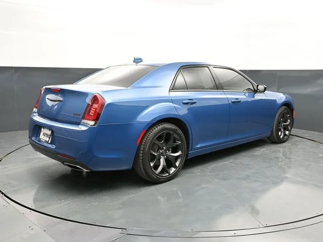 Used 2023 Blue Chrysler Touring image 3
