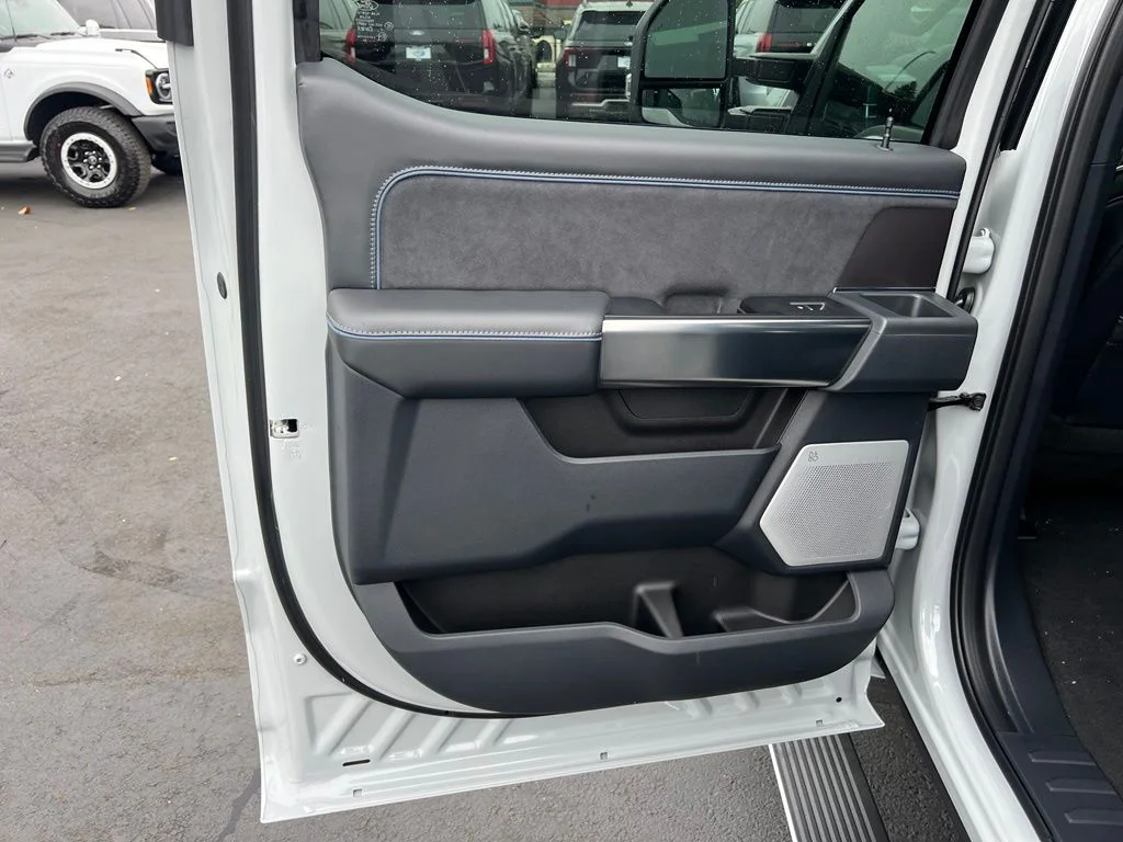 New 2026 Avalanche Ford F-250® Platinum® image 14