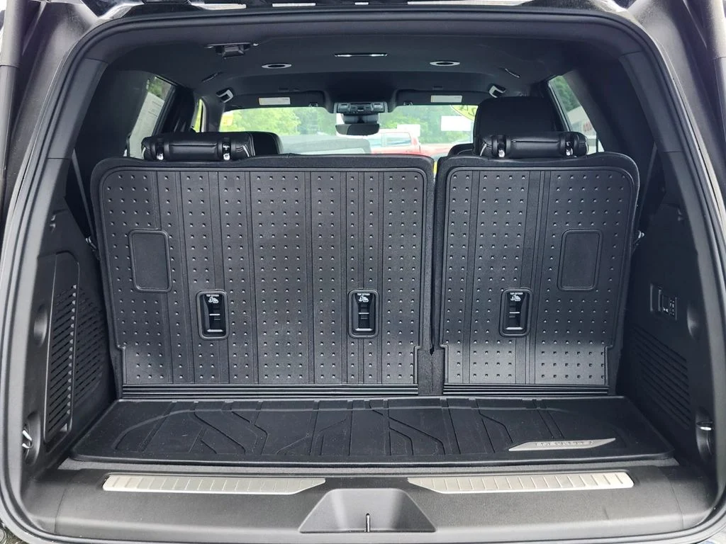 2024 Chevrolet Tahoe Premier - Photo 34