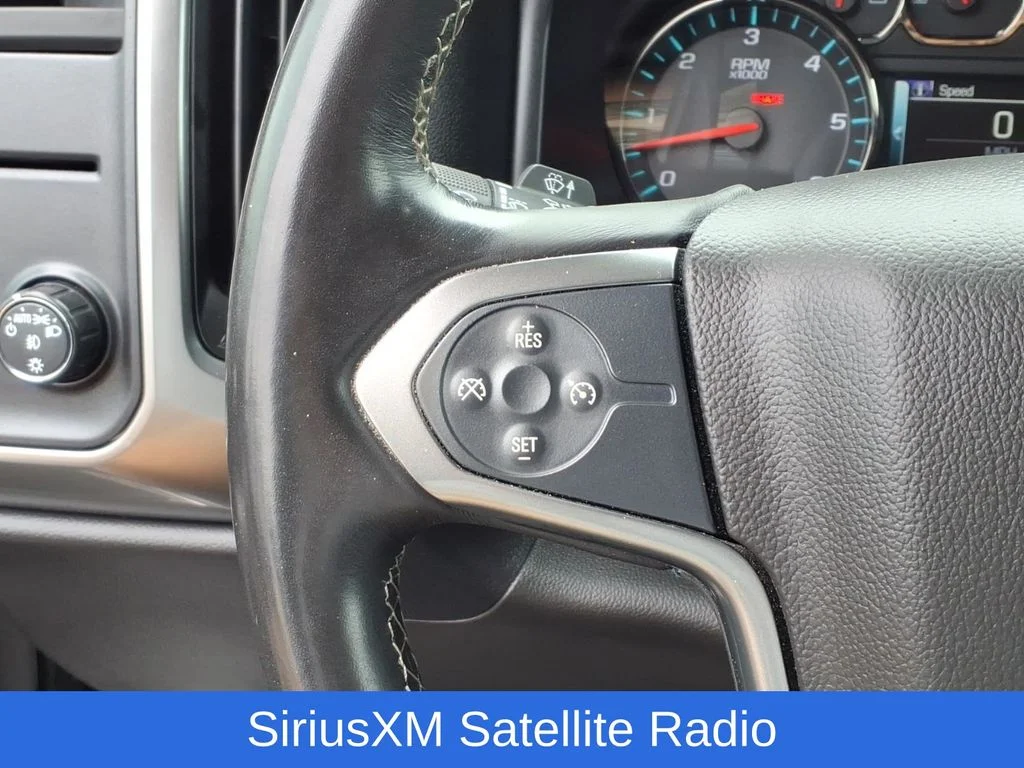 Used 2015 Silver Chevrolet LT image 13