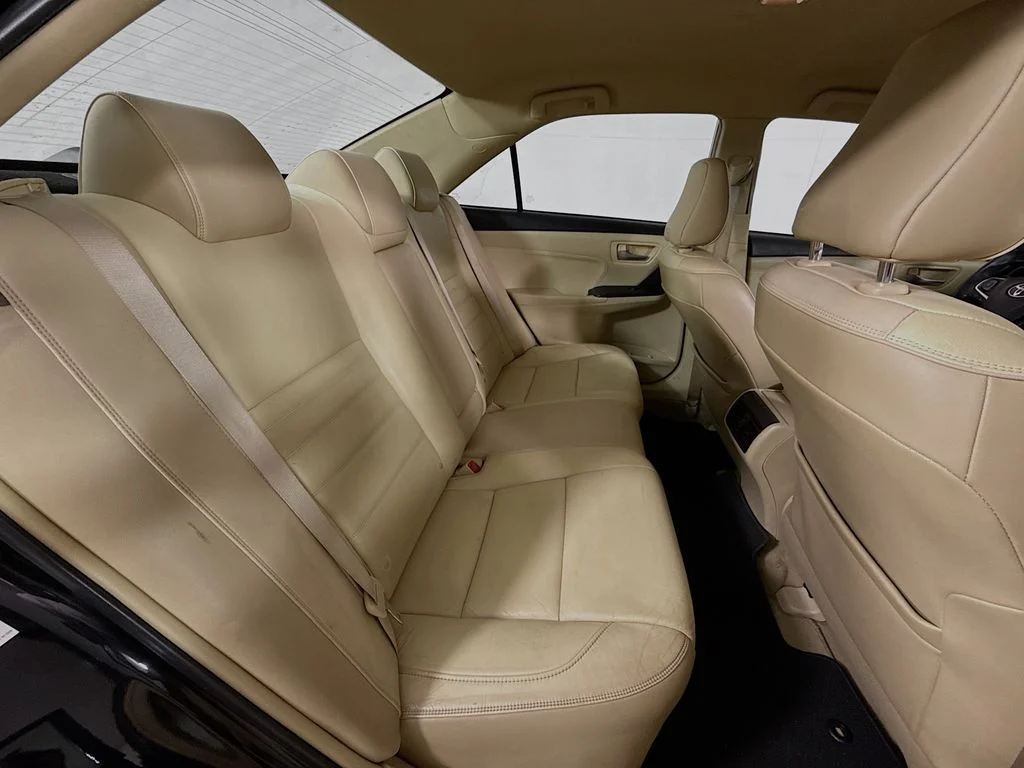 Used 2015 Attitude Black Toyota XLE image 27