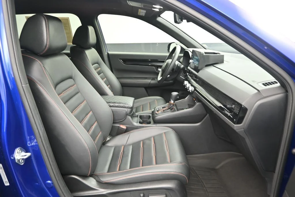 Used 2024  Honda Sport Touring image 15