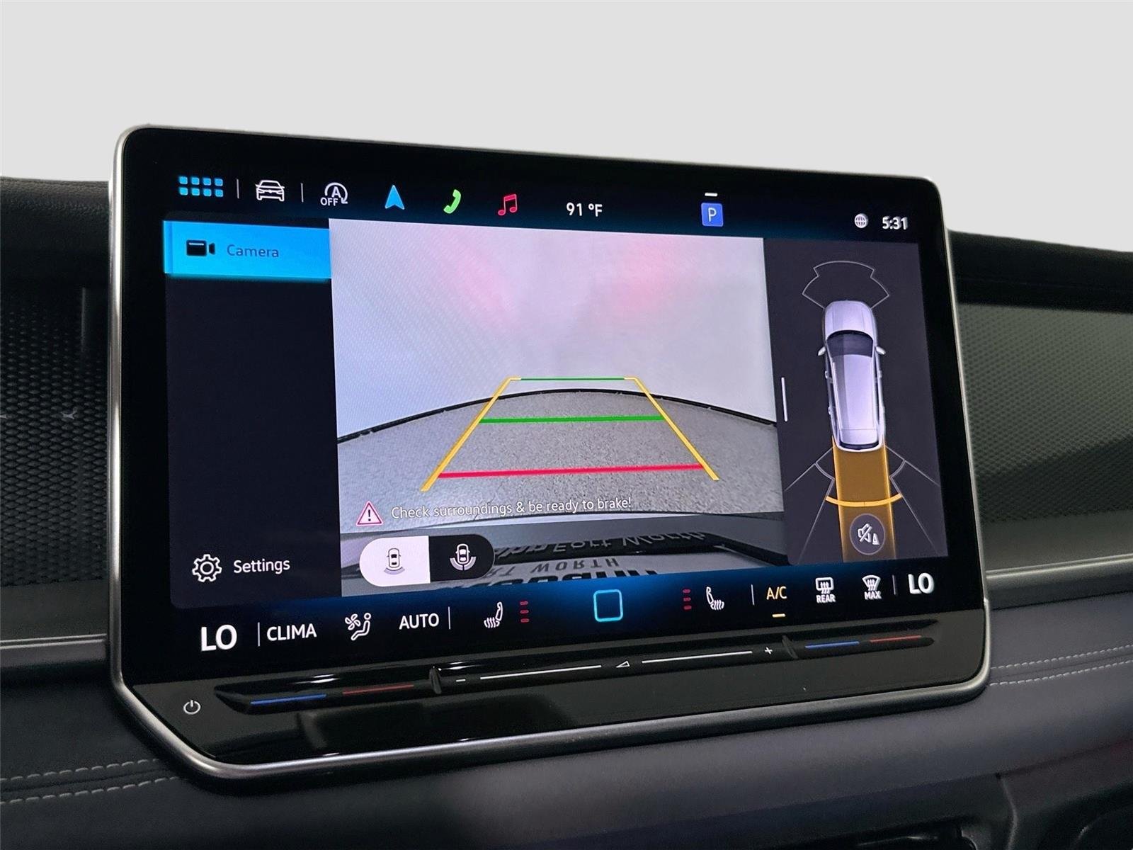 2025 Volkswagen Tiguan SE - Photo 11
