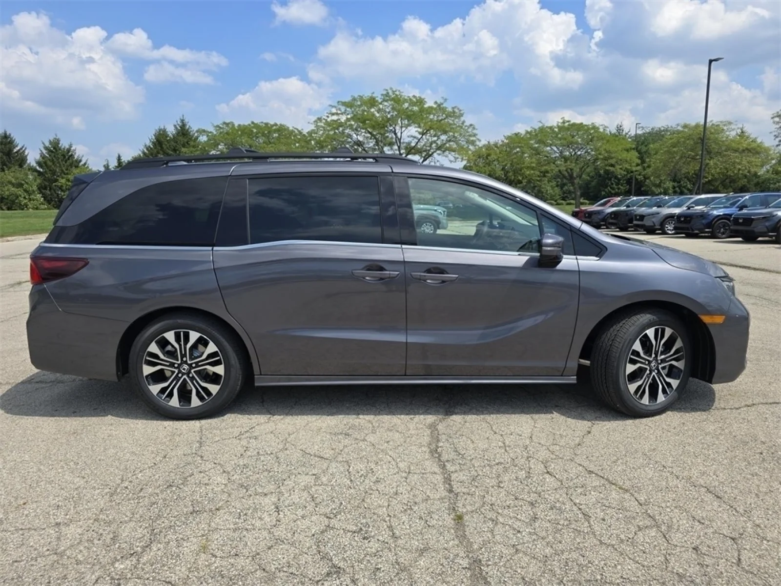 2026 Honda Odyssey Elite - Photo 24