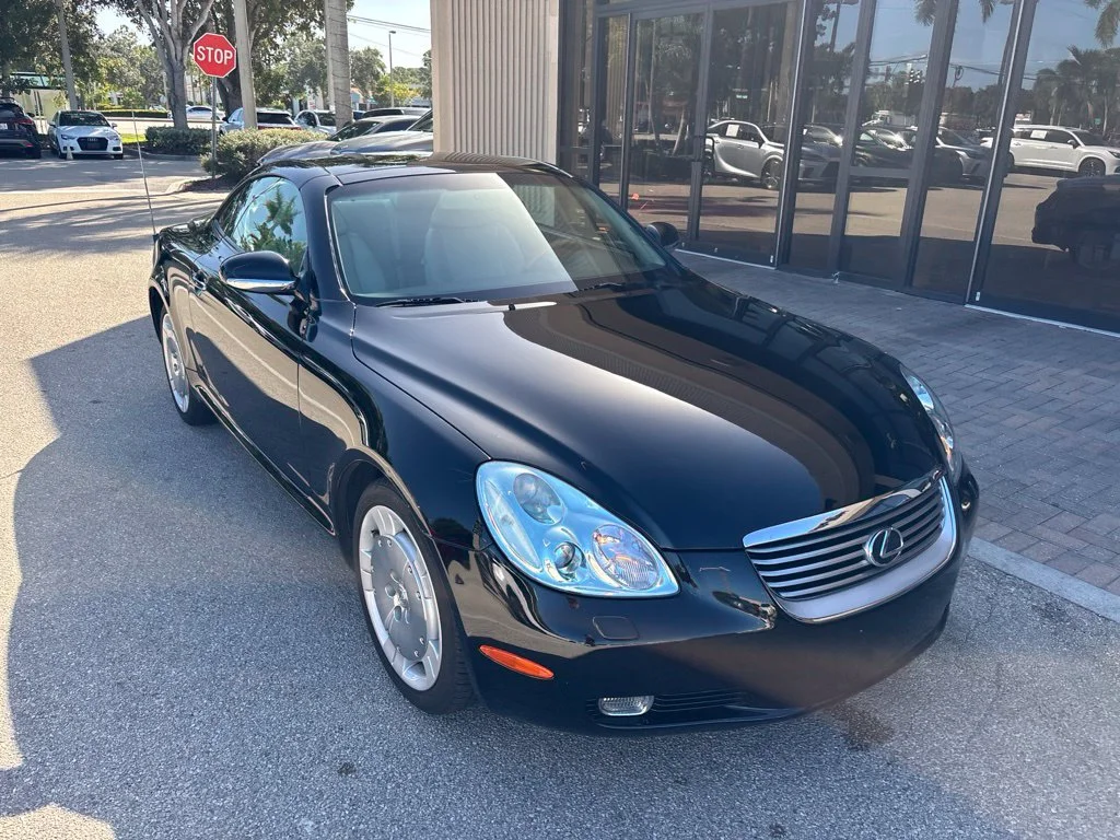 Used 2005  Lexus 430 image 1