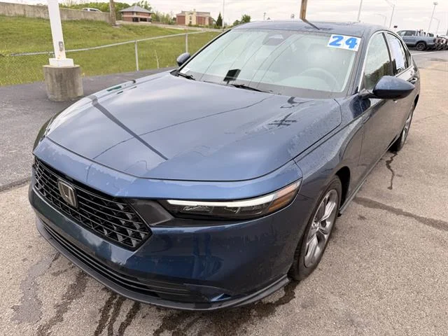 Certified Used 2024 Canyon River Blue Metallic Honda EX image 7