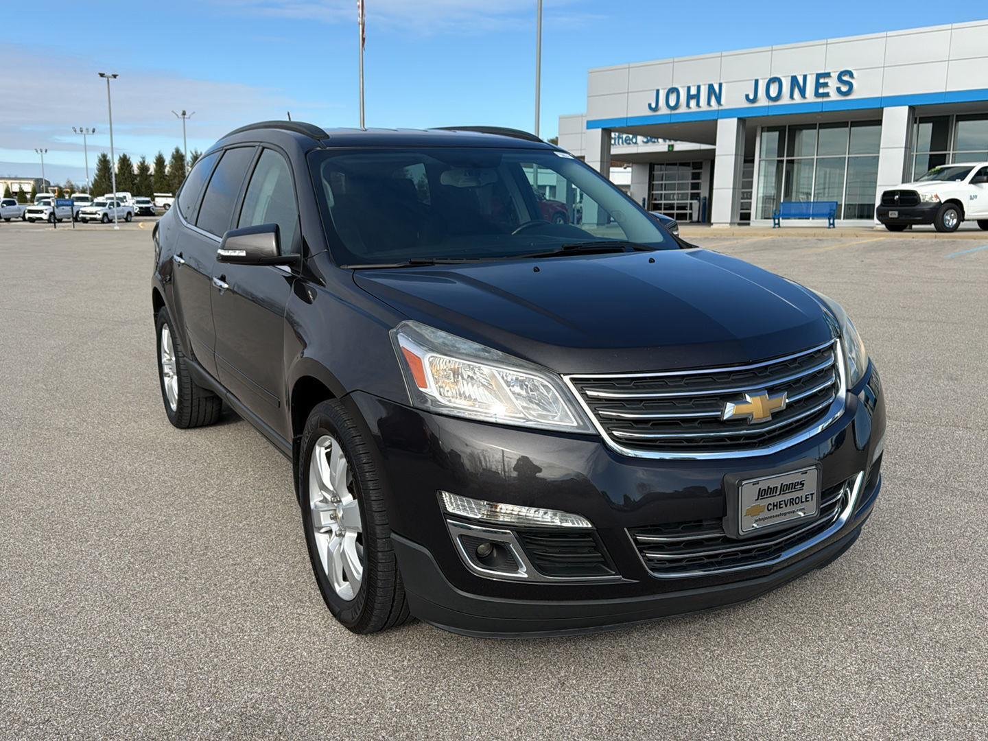 Used 2017 Chevrolet Traverse 1LT with VIN 1GNKVGKDXHJ171709 for sale in Scottsburg, IN