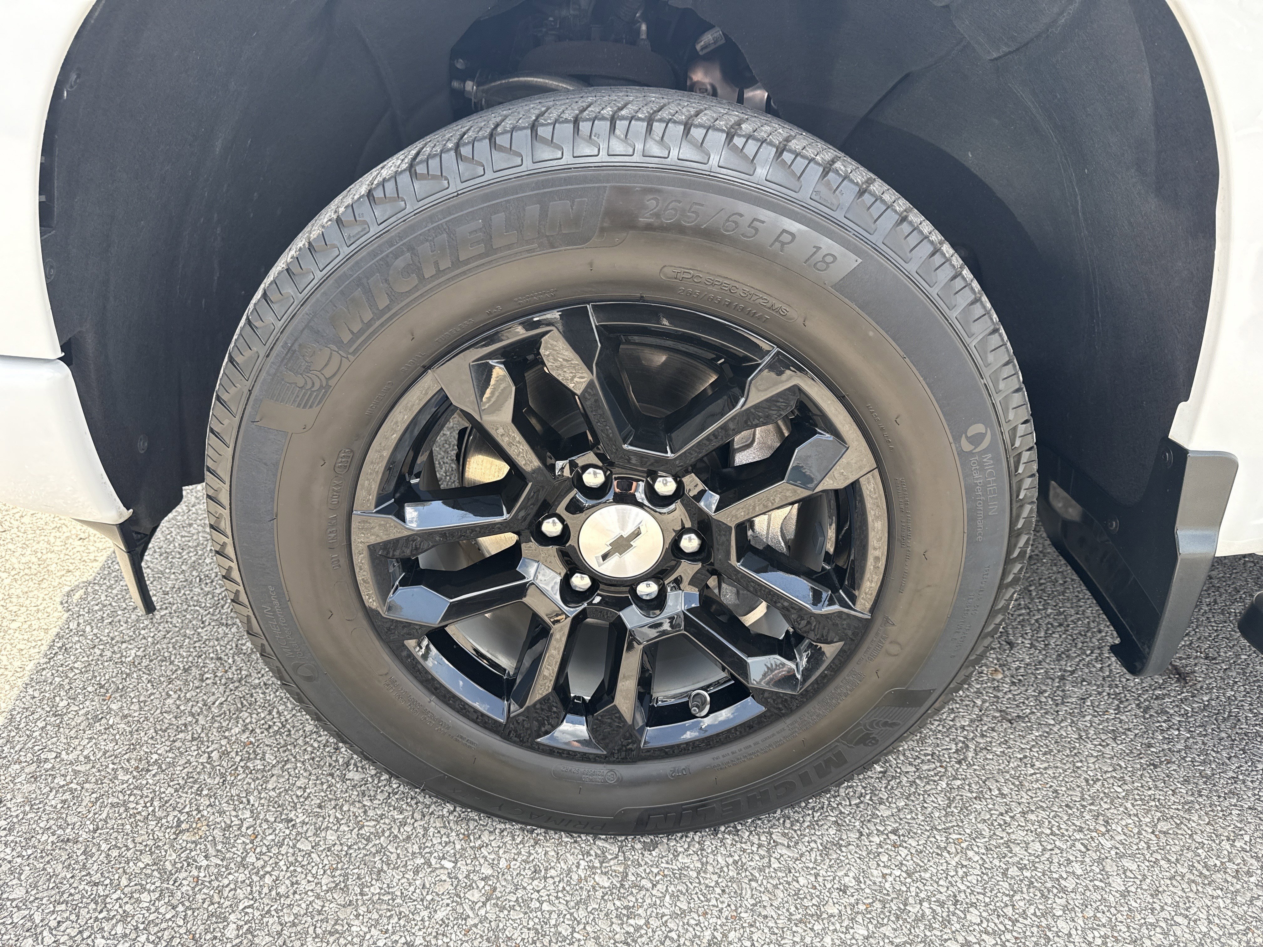 2023 Chevrolet Silverado 1500 RST - Photo 12
