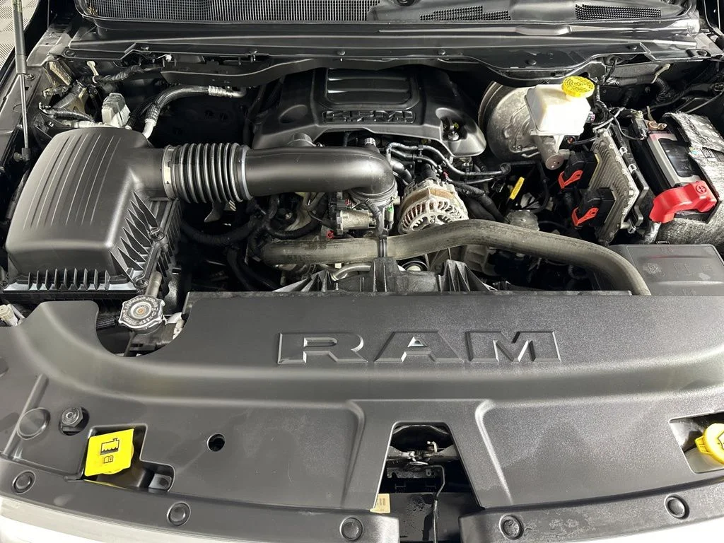 Used 2019 Black Ram Laramie image 22