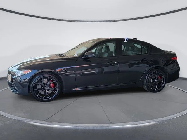 Used 2021 Black Alfa Romeo Ti image 4