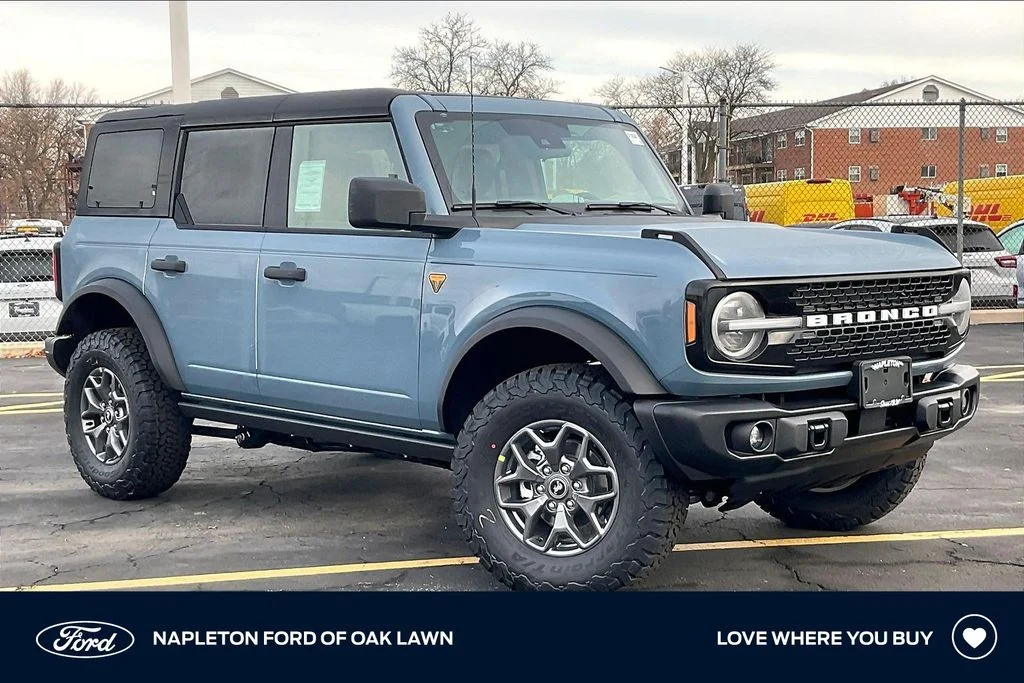 2025 Ford Bronco Badlands 4x4's photo