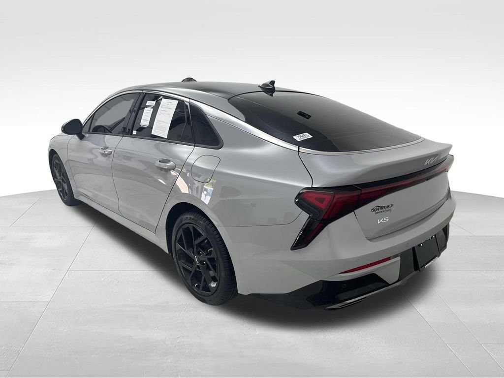 Used 2026 Gray Kia GT-Line image 3
