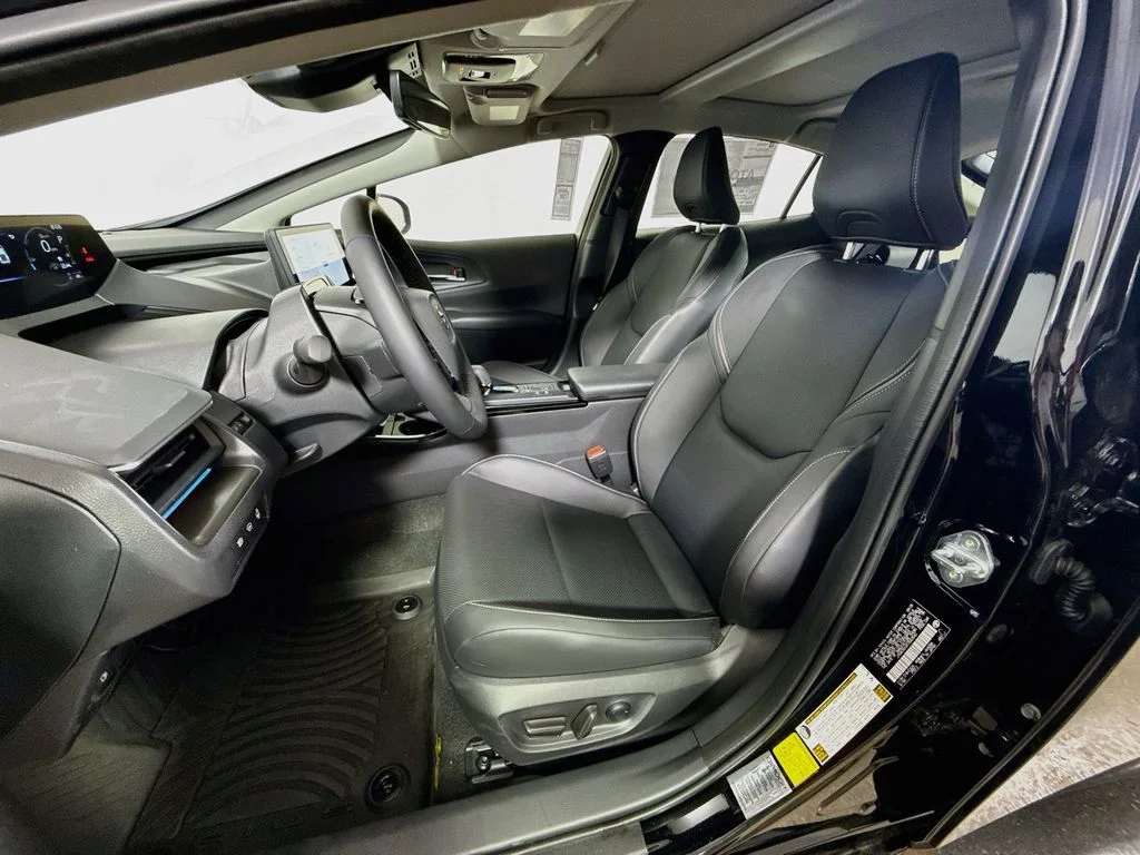 2026 Toyota Prius Plug-in Hybrid Nightshade - Photo 20