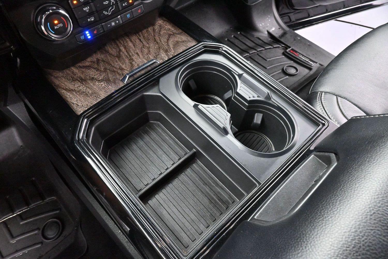 Used 2019 Agate Black Ford LARIAT image 28