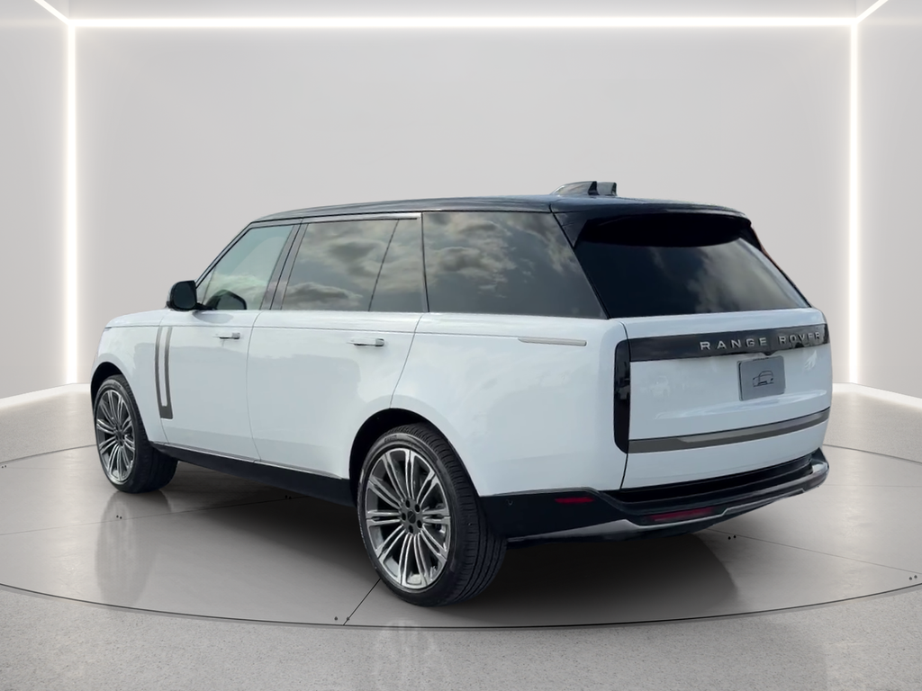 New 2026 Fuji White Land Rover SE image 7