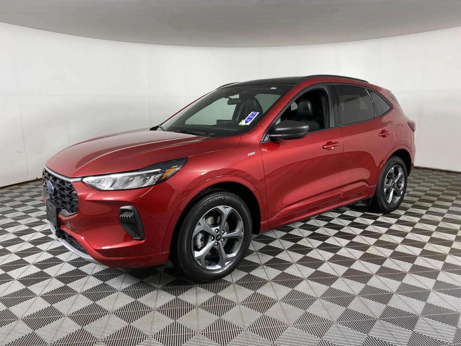 Used 2024 Rapid Red Metallic Tinted Clearcoat Ford ST-Line image 6
